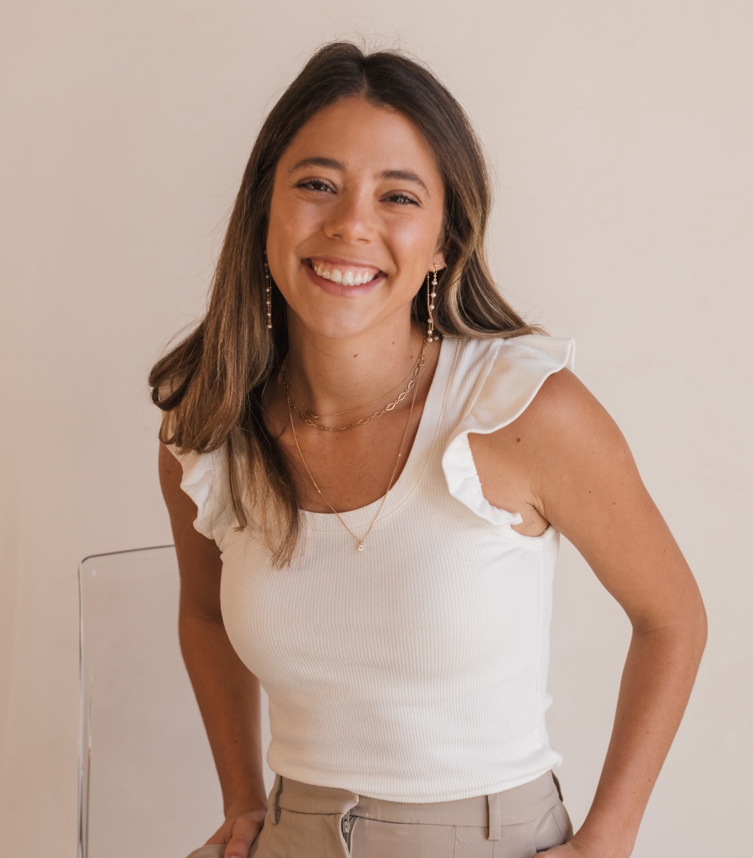 Photo of Becca Panarra, Associate Marriage and Family Therapist. Becca is a therapist
        in San Luis Obispo providing therapy services with DeRose Therapy Group